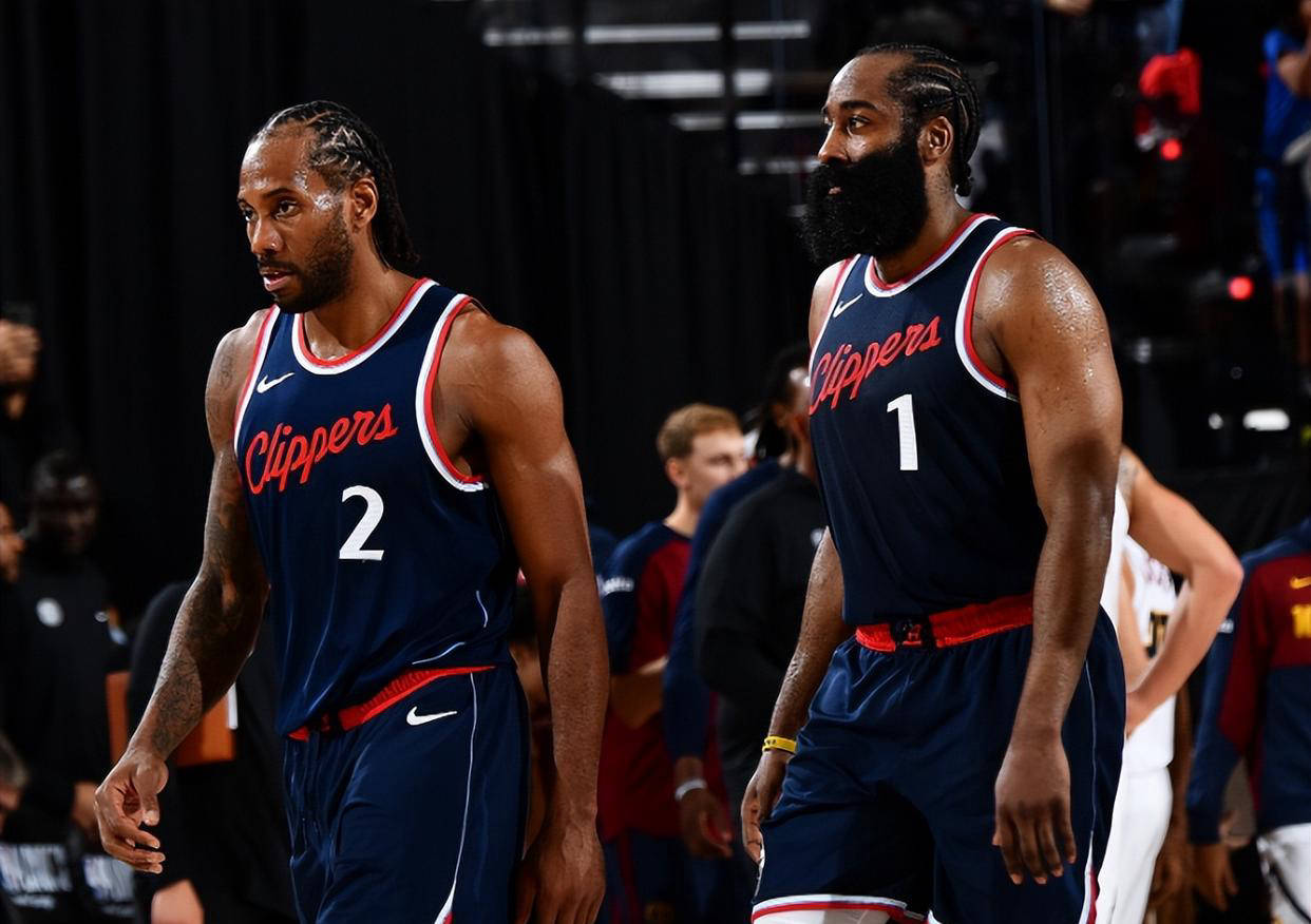 风云突变洛杉矶快船窗口期单刀错失，NBA常规赛版图或变，气氛紧张，阵容厚度经受考验的简单介绍-九游