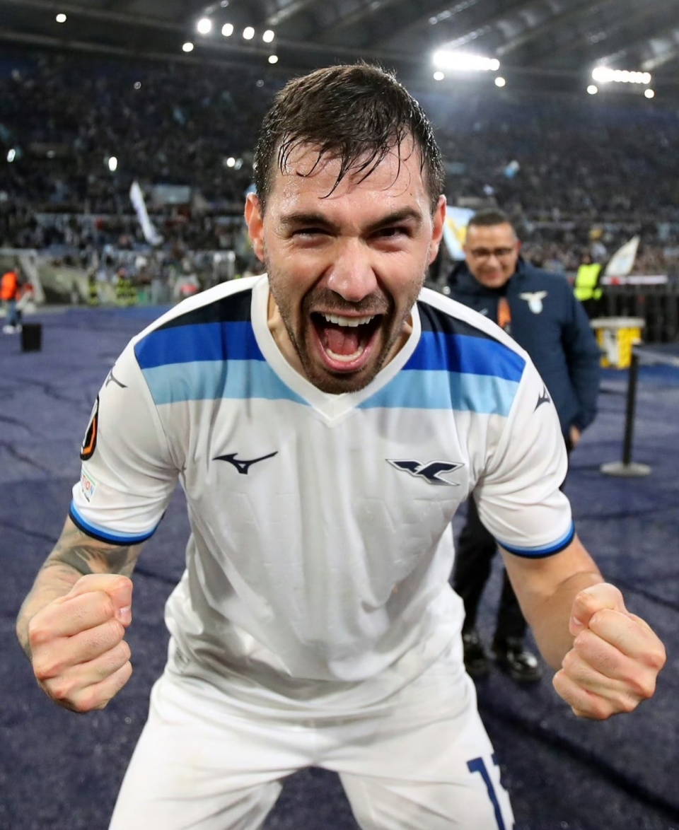 包含转折点拉齐奥造点机会;西甲国际比赛日攻防权衡;引发热议;年轻球员得到机会的词条-九游娱乐网站